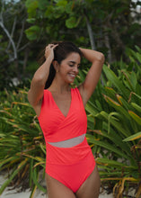 Cargar imagen en el visor de la galería, CAMELIA ROSA