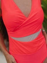 Cargar imagen en el visor de la galería, CAMELIA ROSA